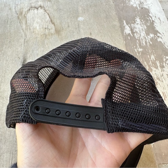 Hawaiian Islands Trucker Snap Back Hat - Picture 2 of 6